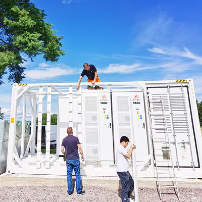 Modulärer Energiespeicher 400-800 kW für die Stabilisierung und Rasierung von Netzspitzen
